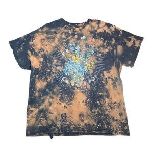 Desert Dreamer Celestial Distressed Casual Tshirt